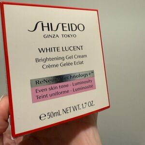 Shiseido White Red Moisturizer